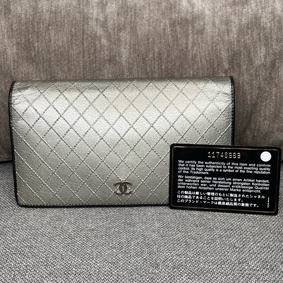 CHANEL Handbags - Rare! - STUNNING Chanel Quilted Silver Bicolore Wallet w/ COA!